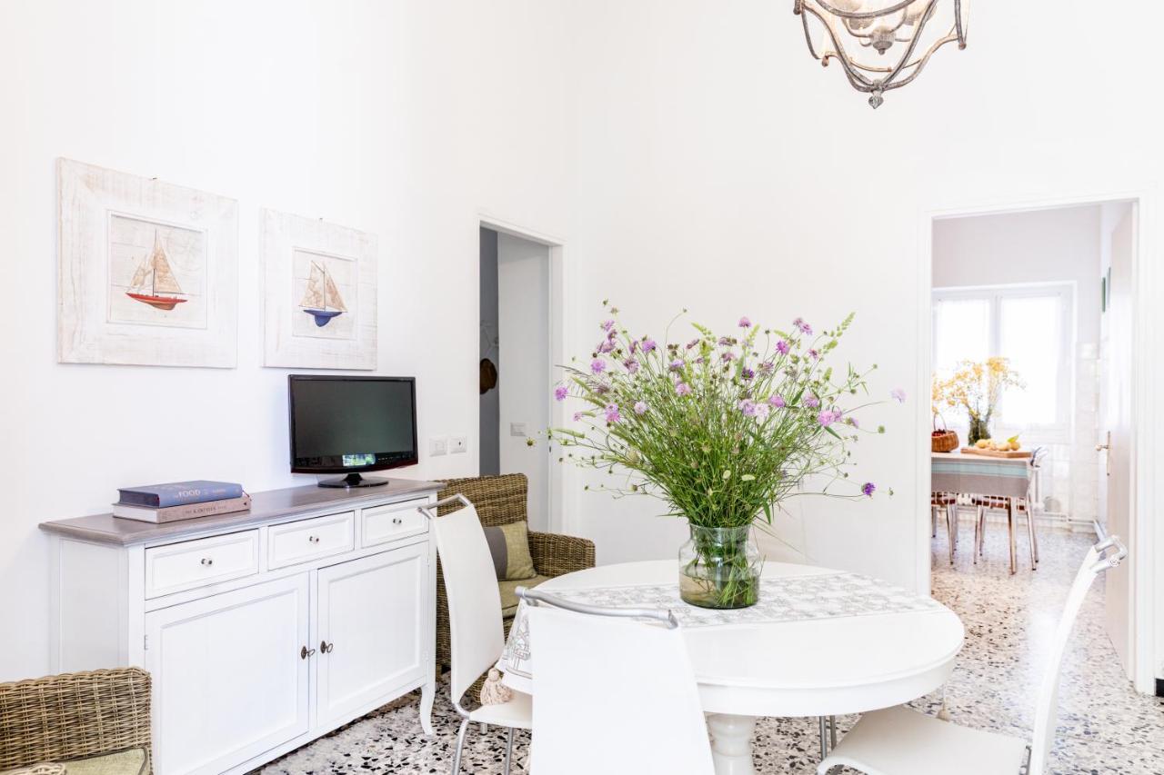 Marina Apartment San Bartolomeo Al Mare Luaran gambar