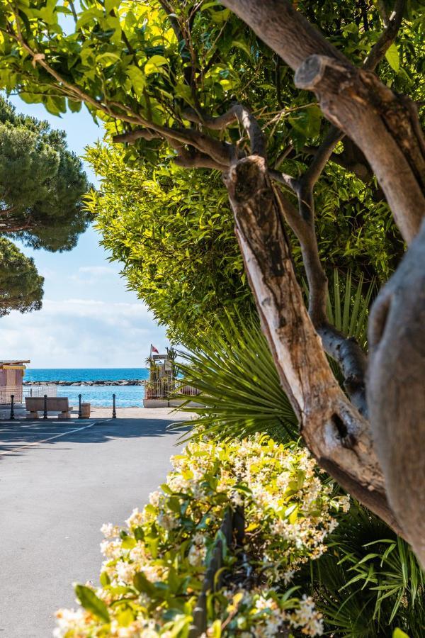 Marina Apartment San Bartolomeo Al Mare Luaran gambar